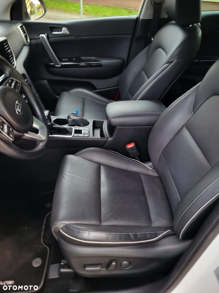 Kia Sportage 1.6 CRDI AWD DCT PLATINUM - 8