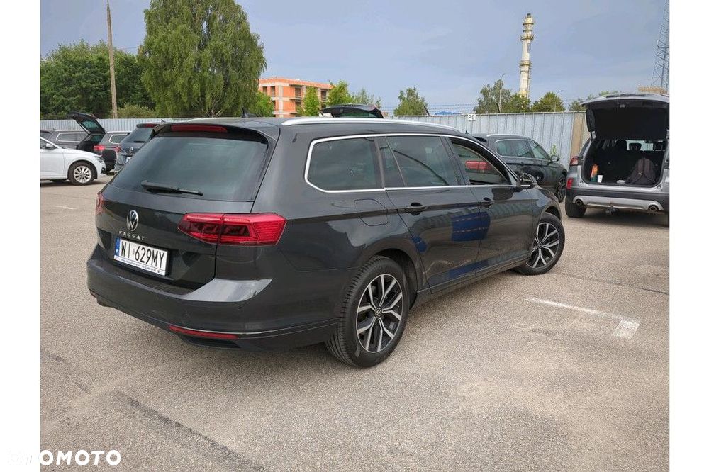 Volkswagen Passat Variant - 3
