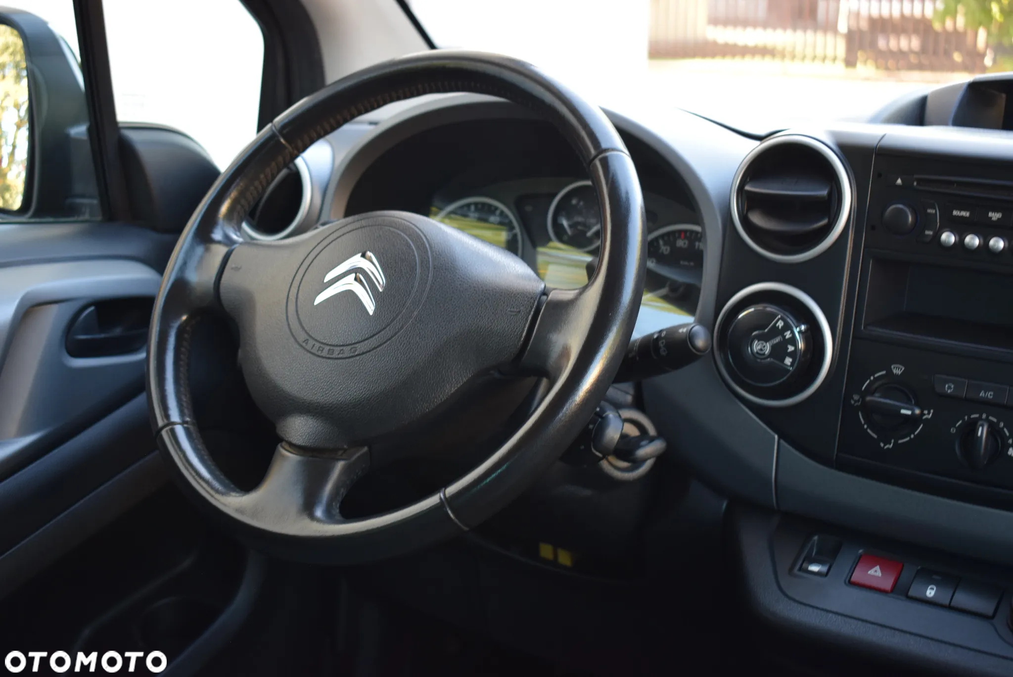 Citroën Berlingo Multispace BlueHDi 100 S&S ETG6 SHINE - 17