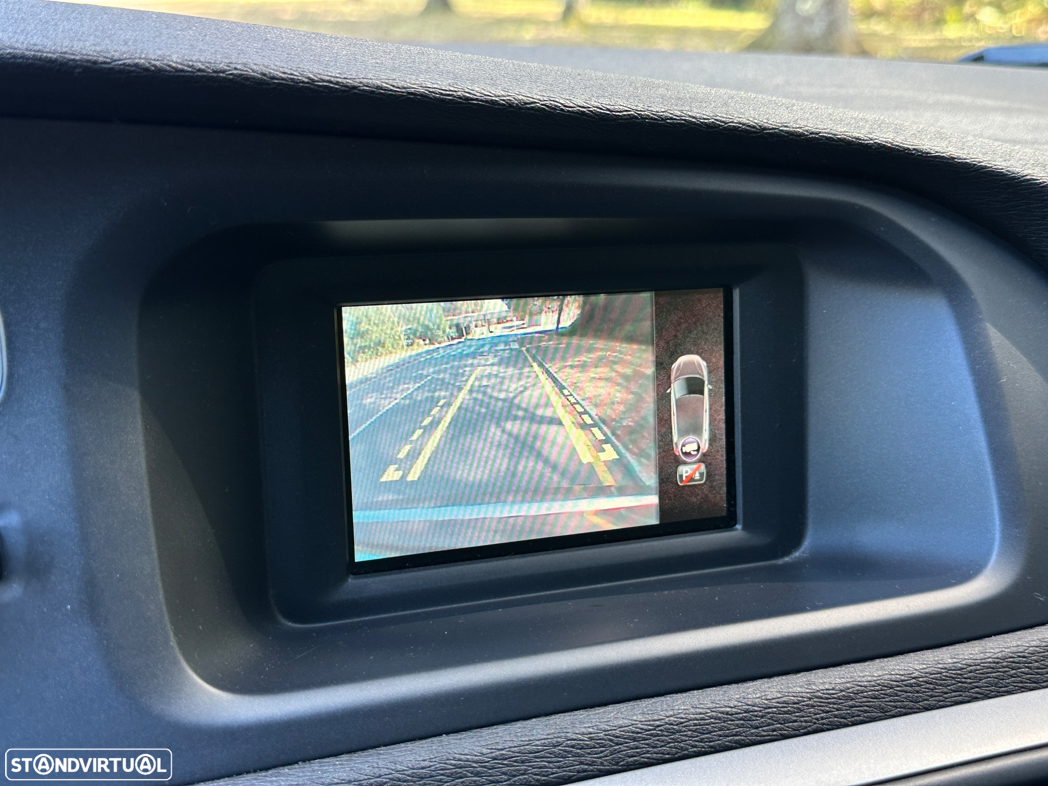 Volvo V40 1.6 D2 Kinetic - 27