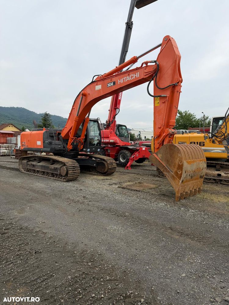 Hitachi ZX 290LCN-5B - 3