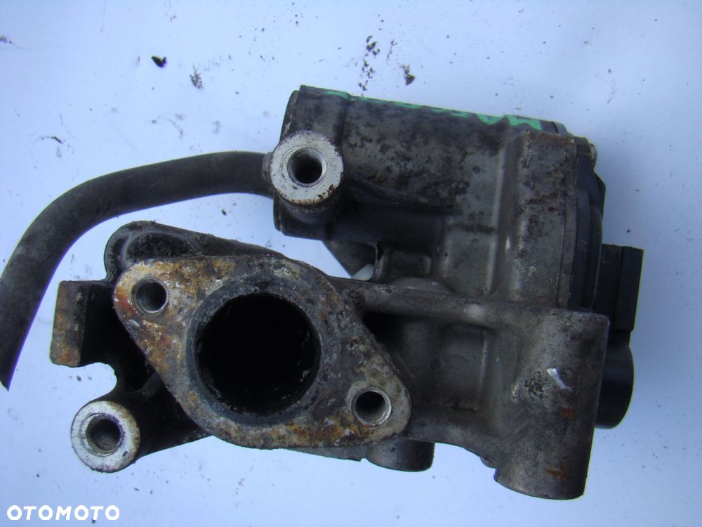 zawór egr renault master mascott 3.0 03-10 zd3 a2c53027341 - 4