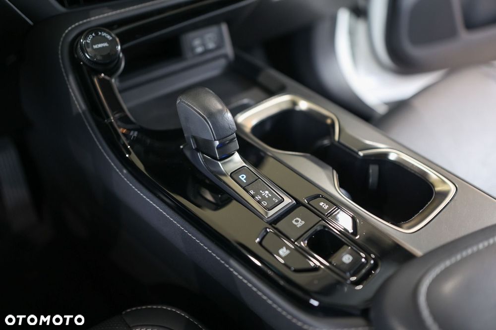 Lexus NX - 11