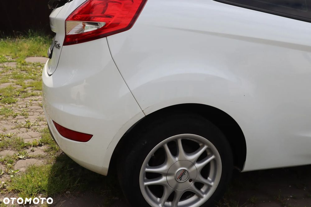 Ford Fiesta 1.25 Ambiente - 13