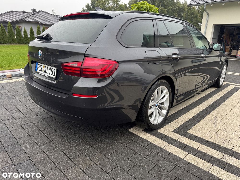 BMW Seria 5 520d xDrive Luxury Line - 4