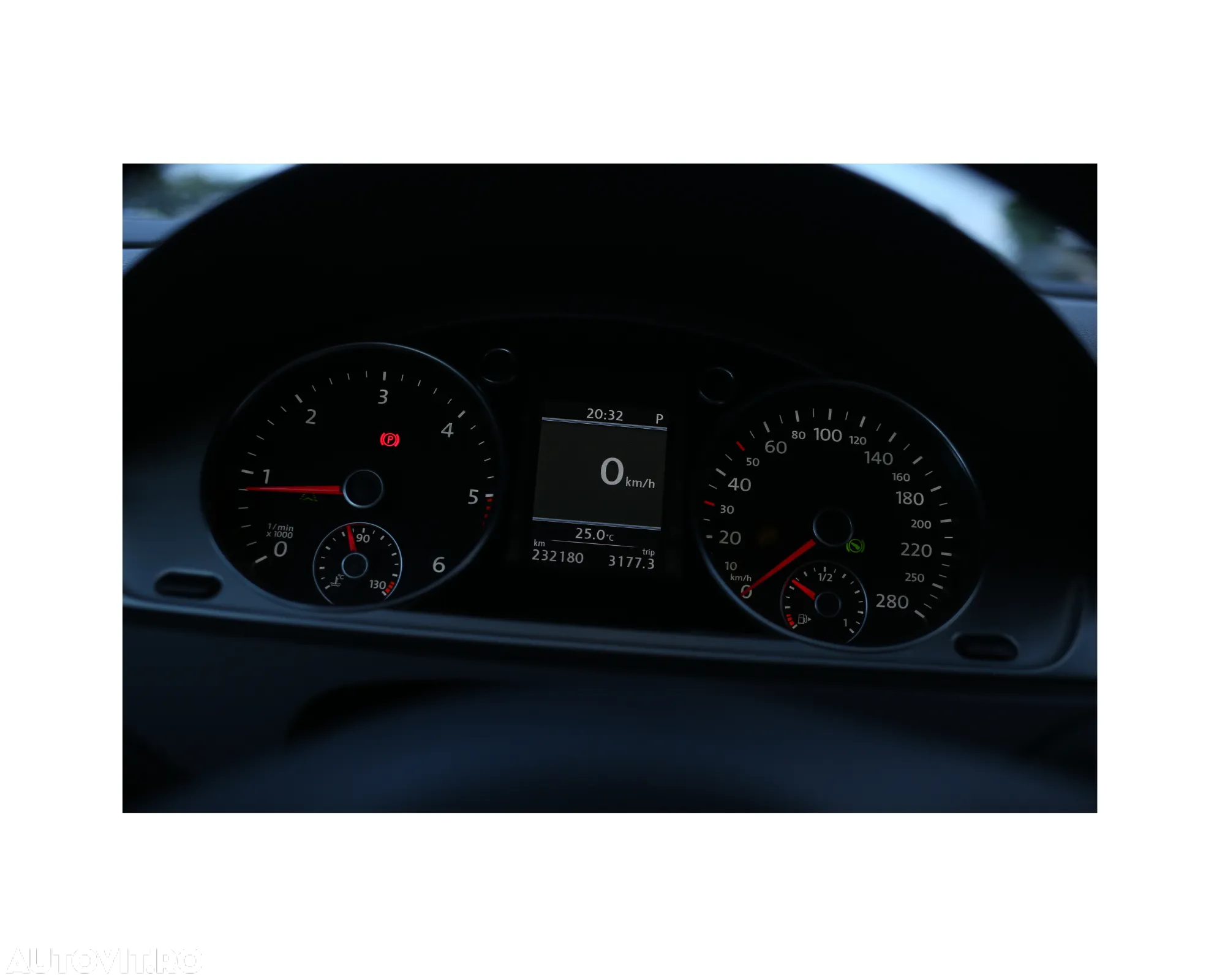 Volkswagen Passat CC 2.0 TDI 4Motion DSG - 11