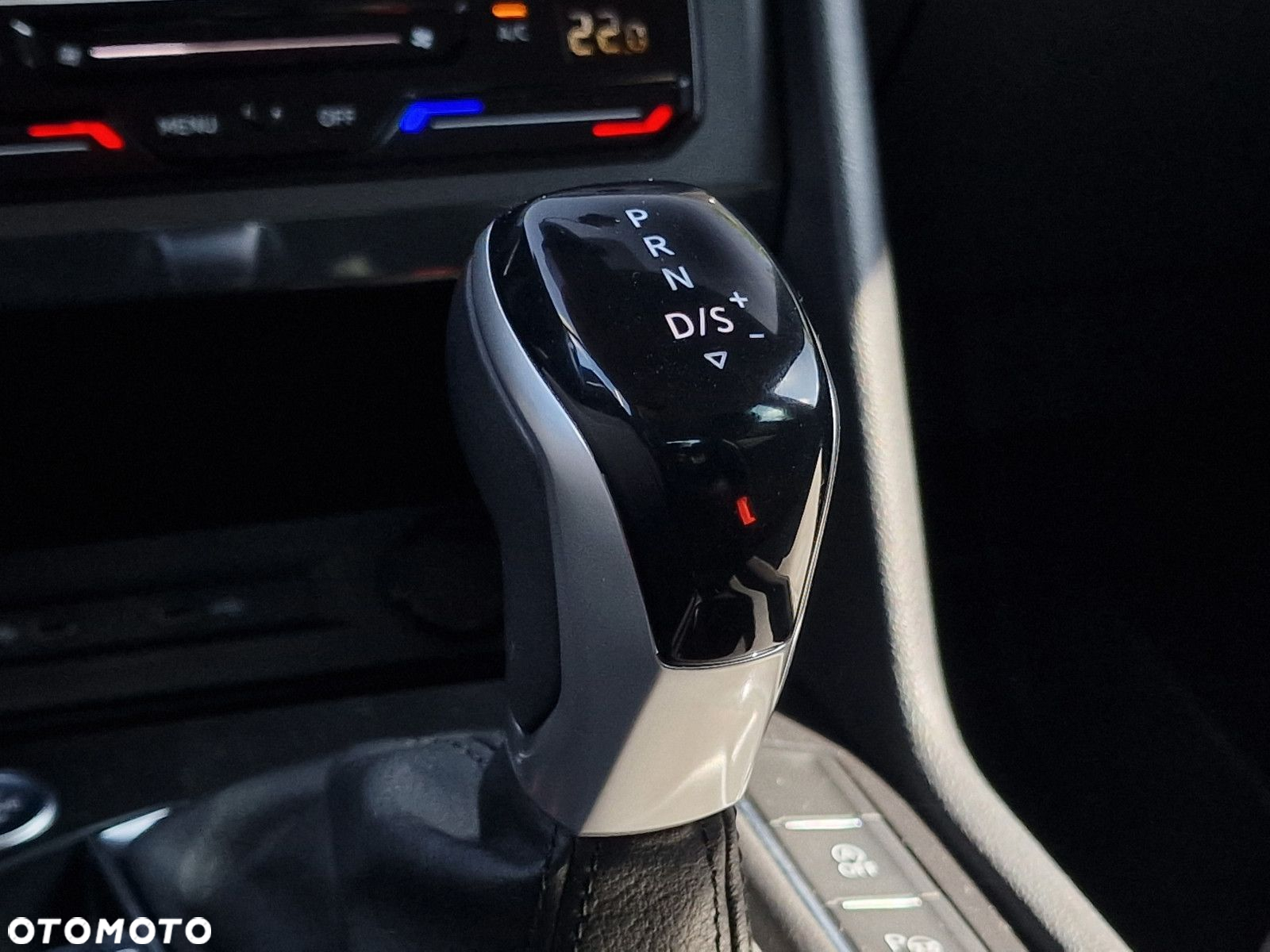 Volkswagen Tiguan 1.5 TSI EVO Life DSG - 27