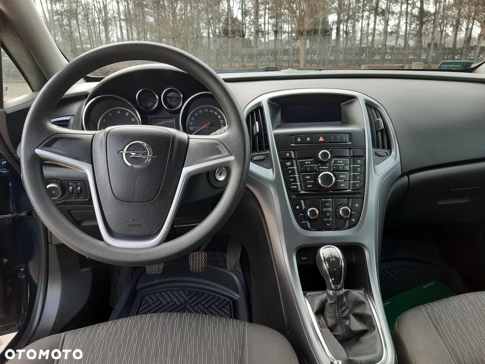Opel Astra 1.6 Color Edition - 12
