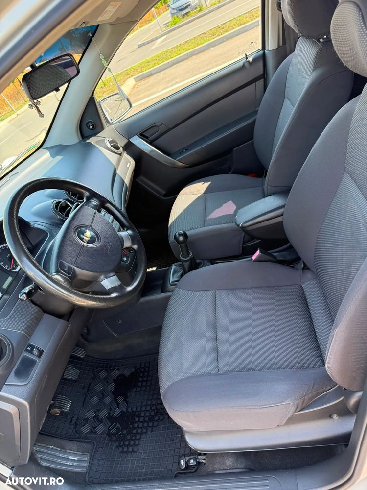 Chevrolet Aveo 1.2i BASE 52 - 11