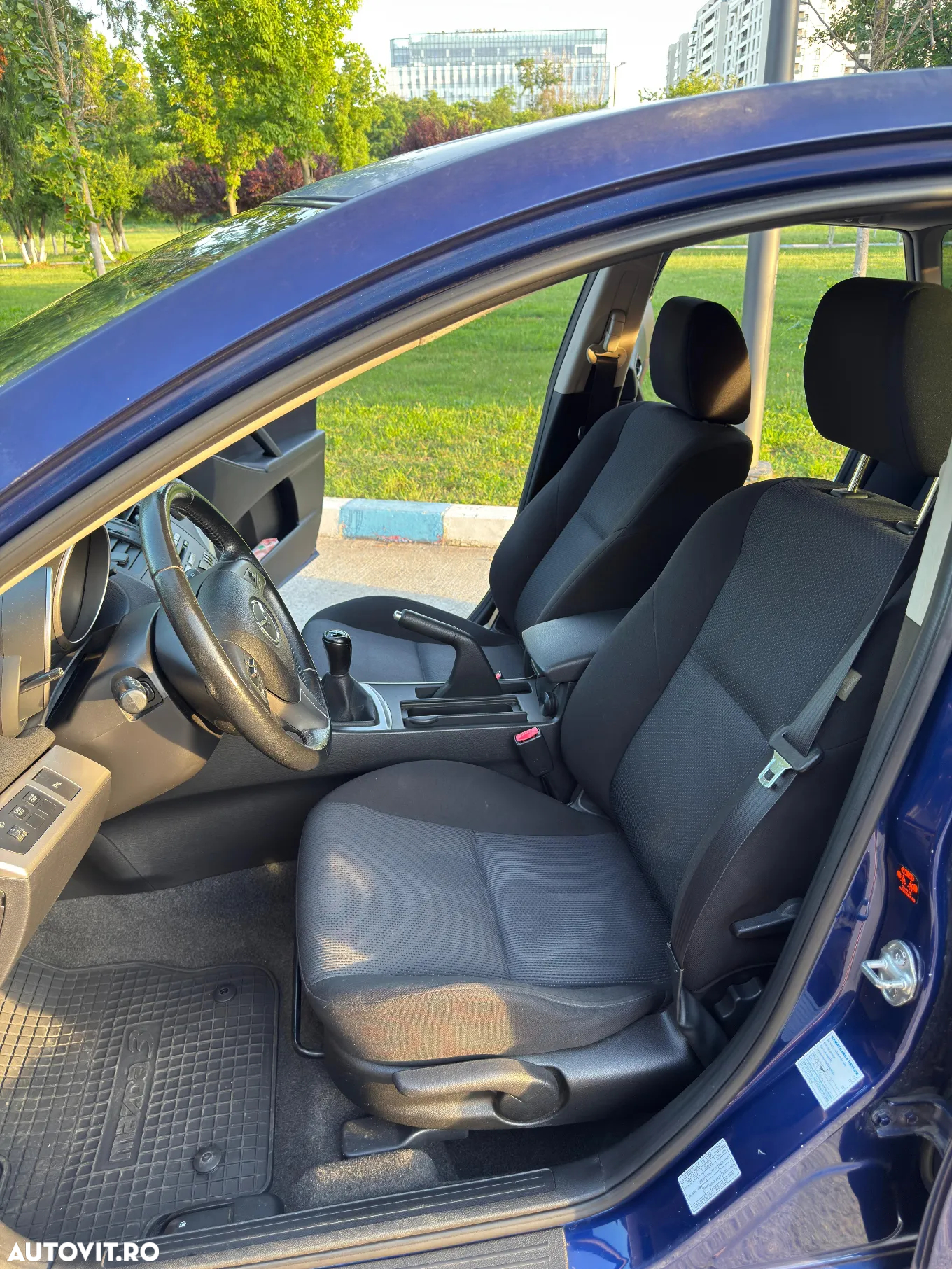 Mazda 3 2.0i i-stop TX Plus - 17