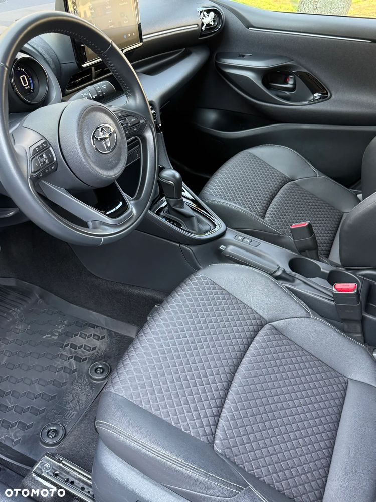 Toyota Yaris 1.5 Style CVT - 28