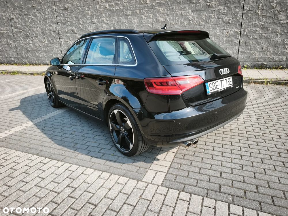 Audi A3 Sportback 2.0 TDI (clean diesel) quattro S tronic Ambiente - 9