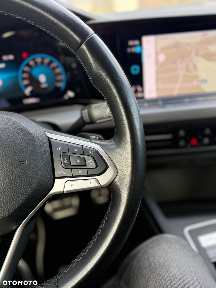 Volkswagen Golf - 16