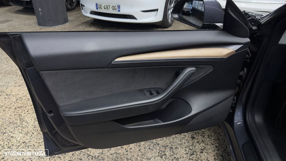 Tesla Model 3 Long Range Tração Integral - 14