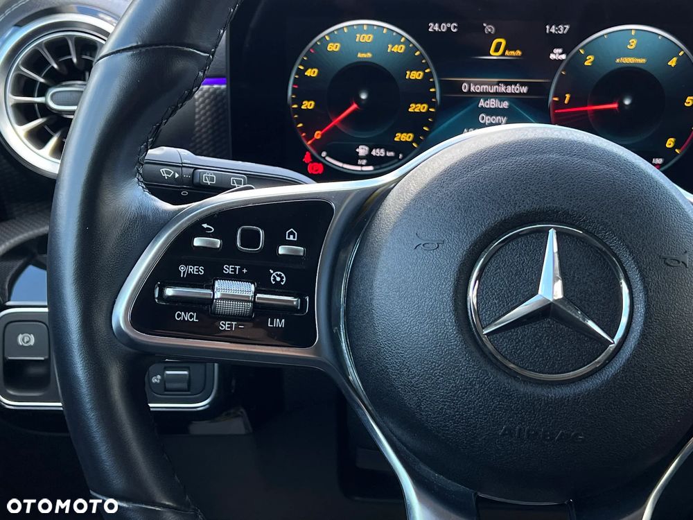 Mercedes-Benz CLA - 17