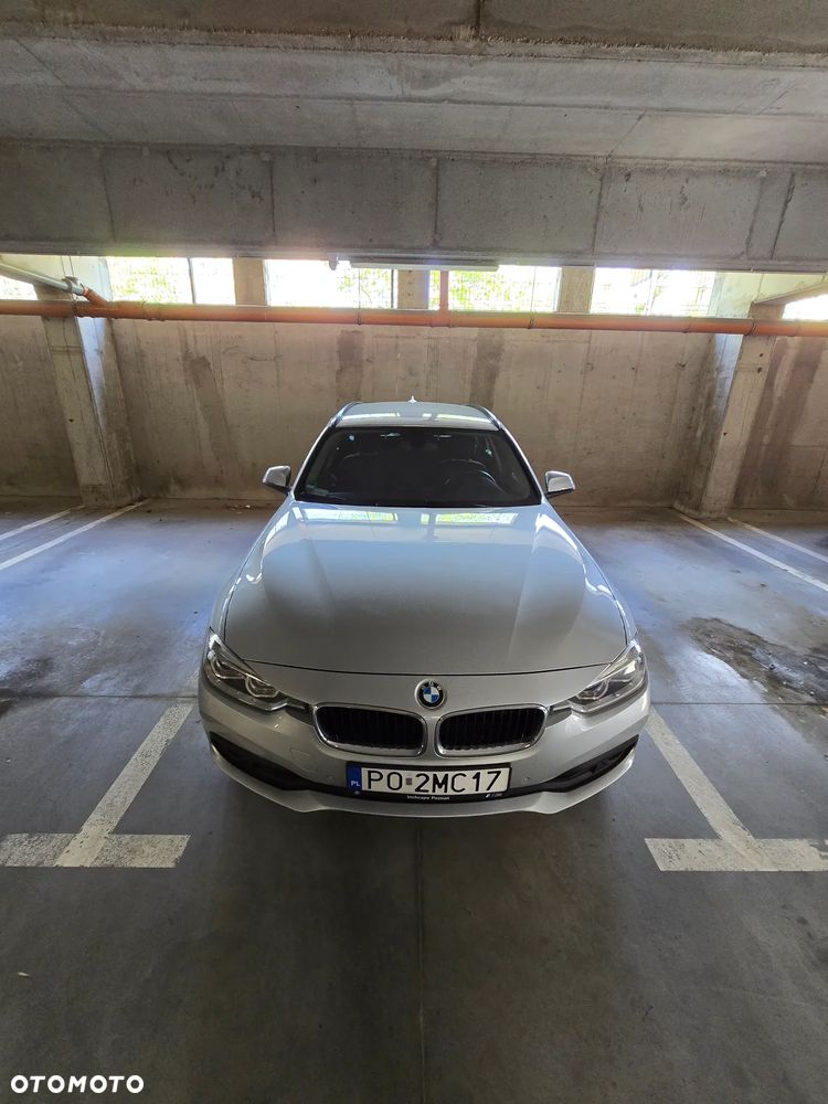 BMW Seria 3 320d - 27
