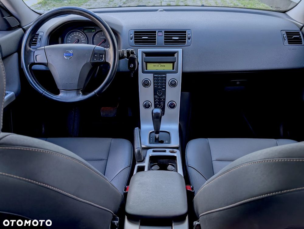 Volvo V50 - 1
