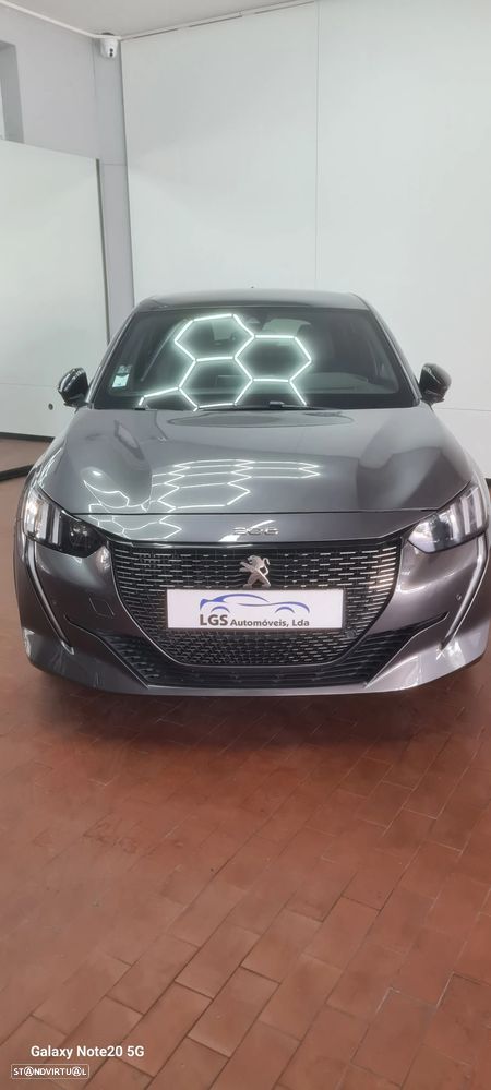 Peugeot 208 1.2 PureTech Allure Pack EAT8 - 4