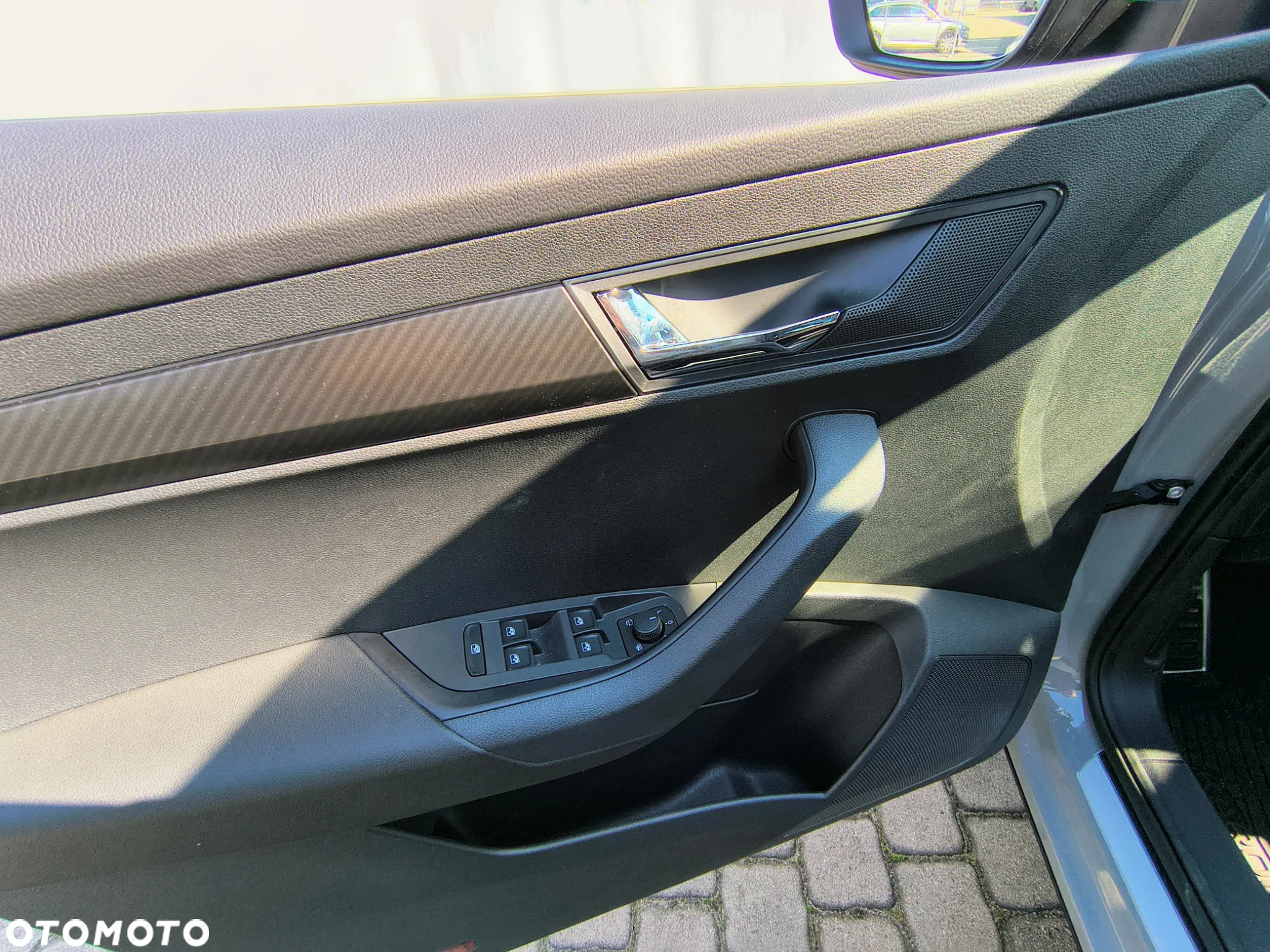 Skoda Karoq 1.5 TSI ACT Sportline DSG - 21