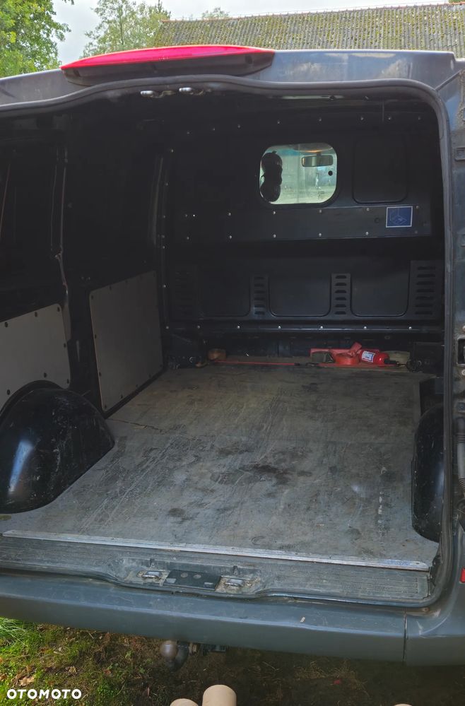 Mercedes-Benz Vito - 2