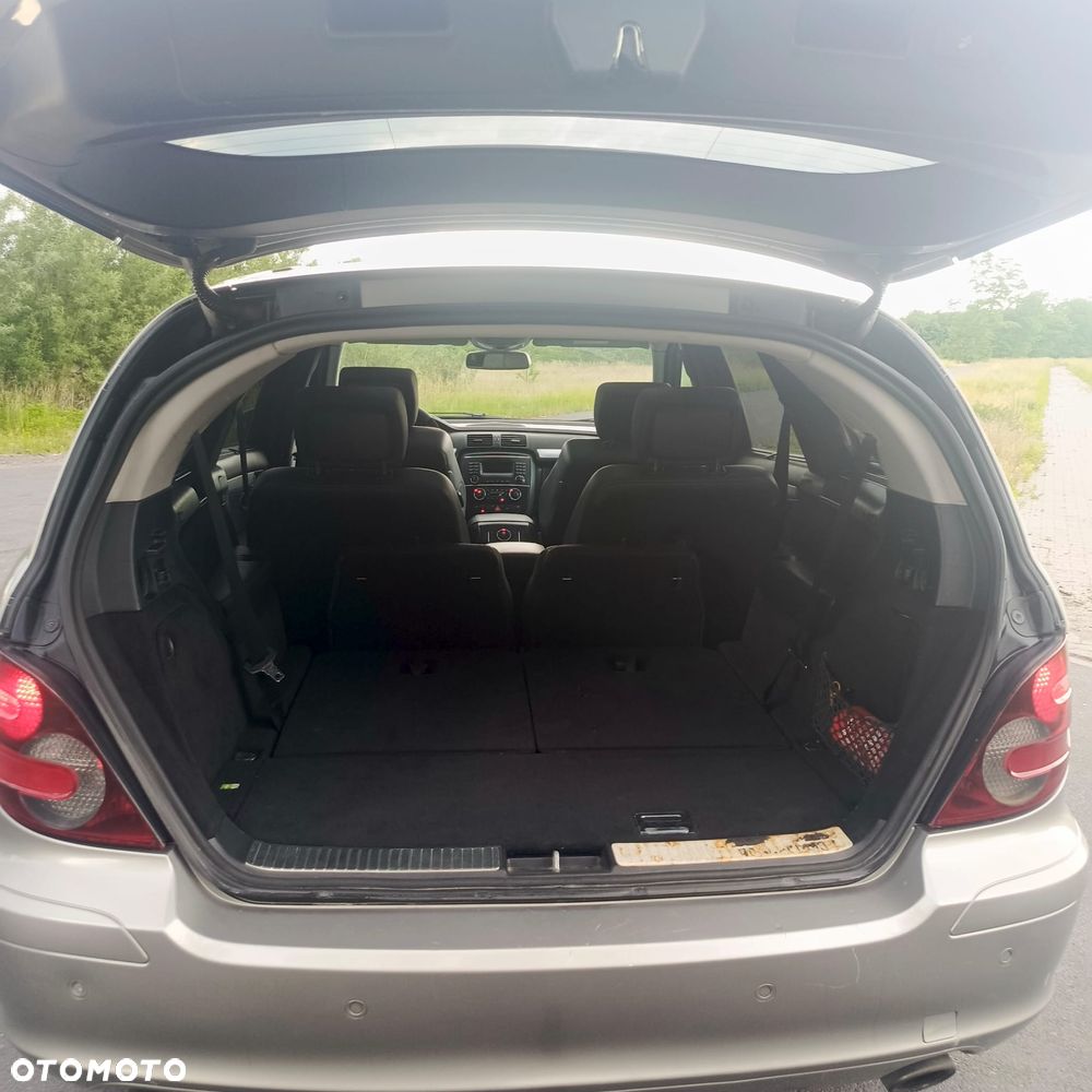 Mercedes-Benz Klasa R 320 CDI 4-Matic - 13