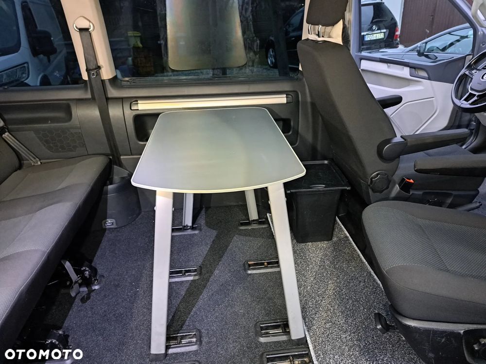 Volkswagen Caravelle 2.0 TDI L1 Highline - 8