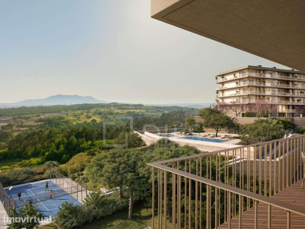Apartamento T3 com terraço no Belas Clube de Campo - Grande imagem: 2/90