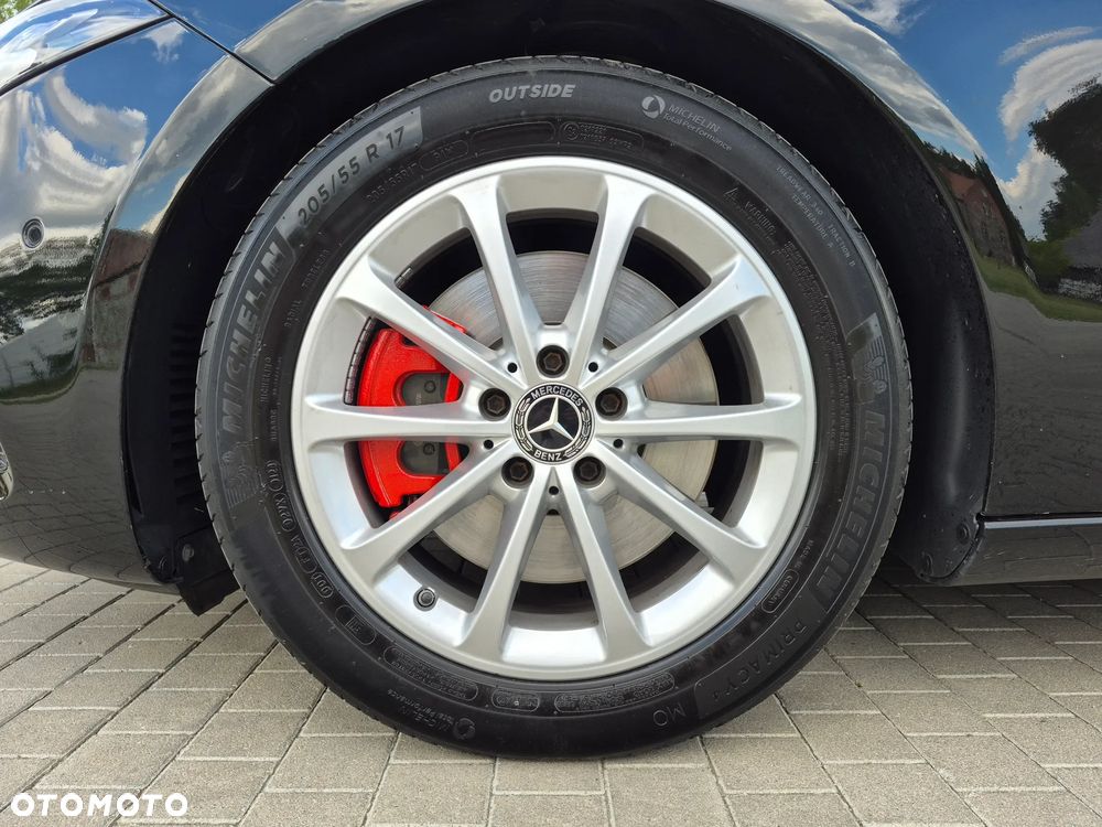 Mercedes-Benz Klasa A 250 7G-DCT Progressive - 38