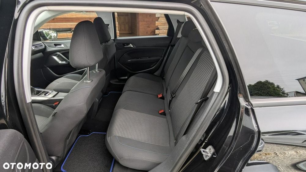 Peugeot 308 PureTech 110 Stop & Start Style - 17