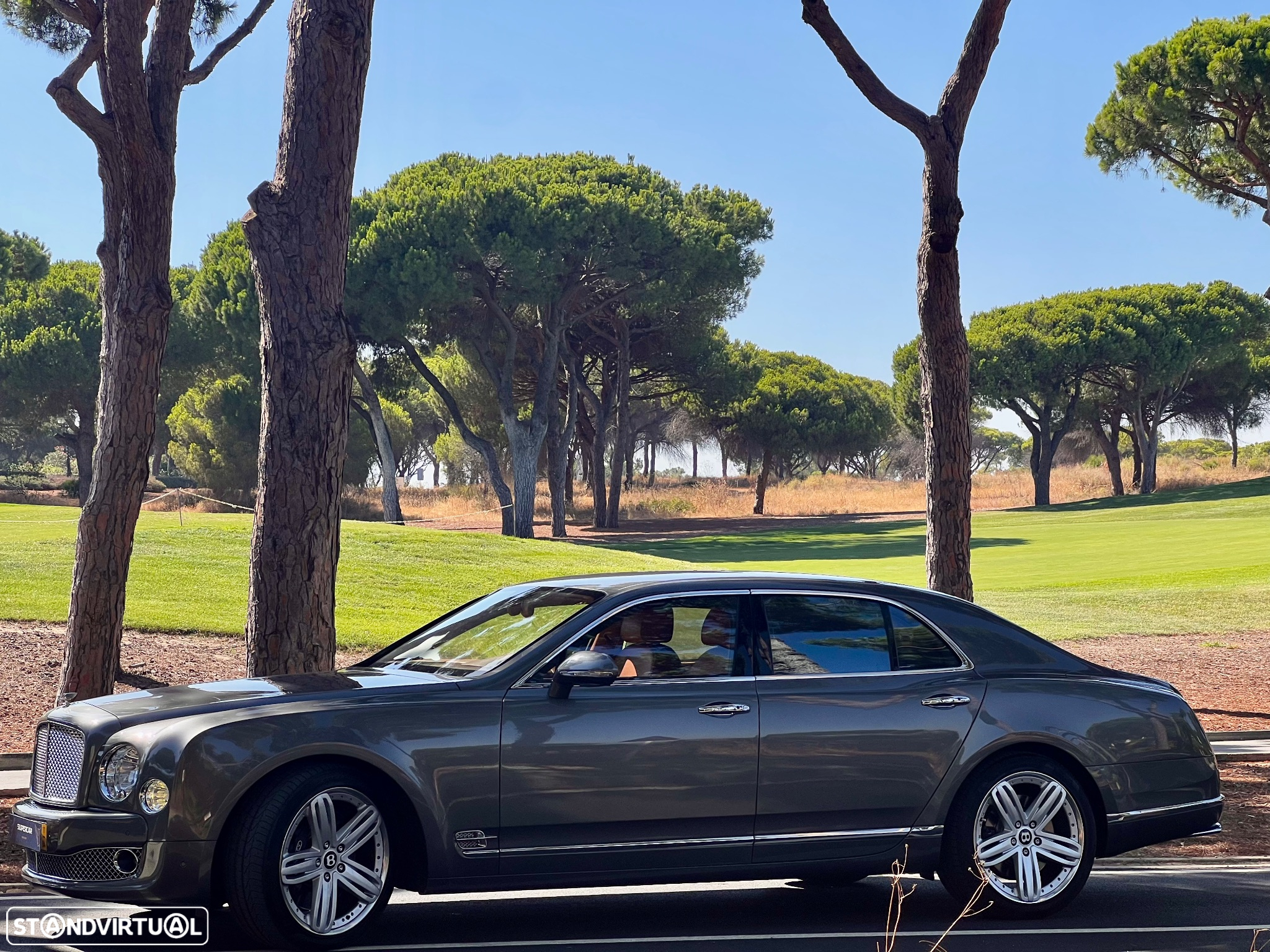 Bentley Mulsanne Standard - 45