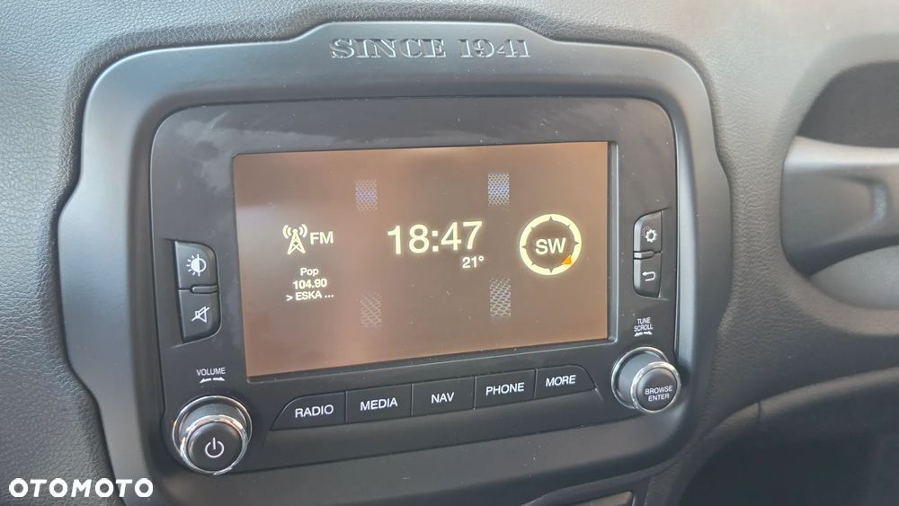 Jeep Renegade 1.4 MultiAir Limited - 23