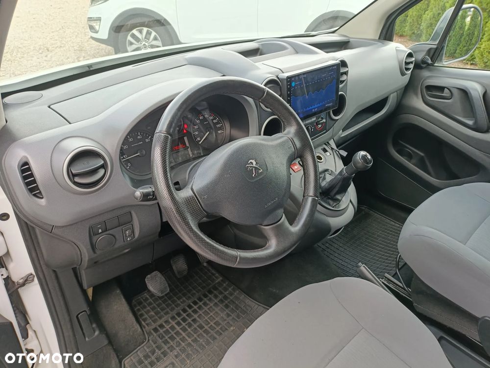 Peugeot Partner - 8