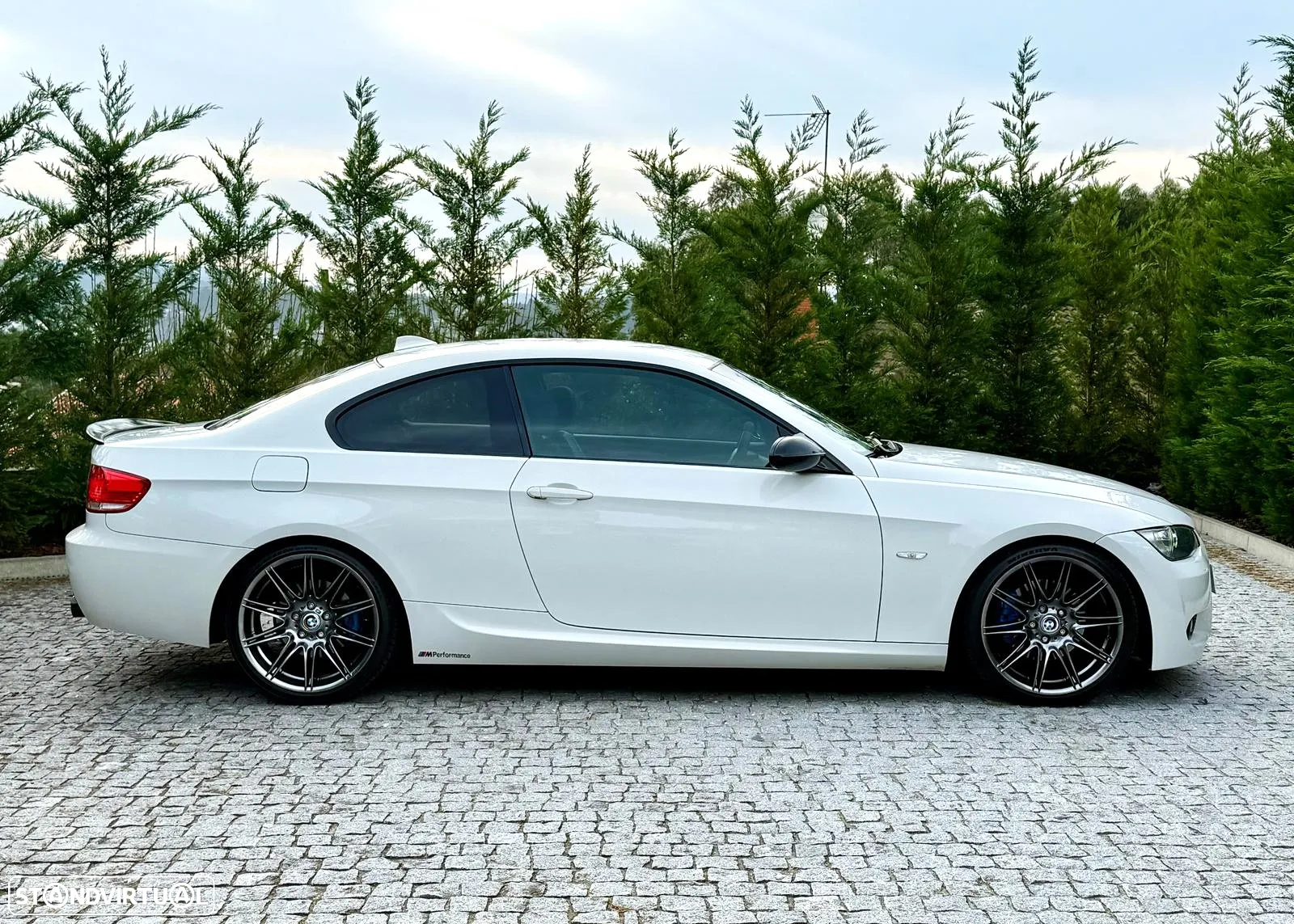 BMW 320 d Coupe Edição M - 5