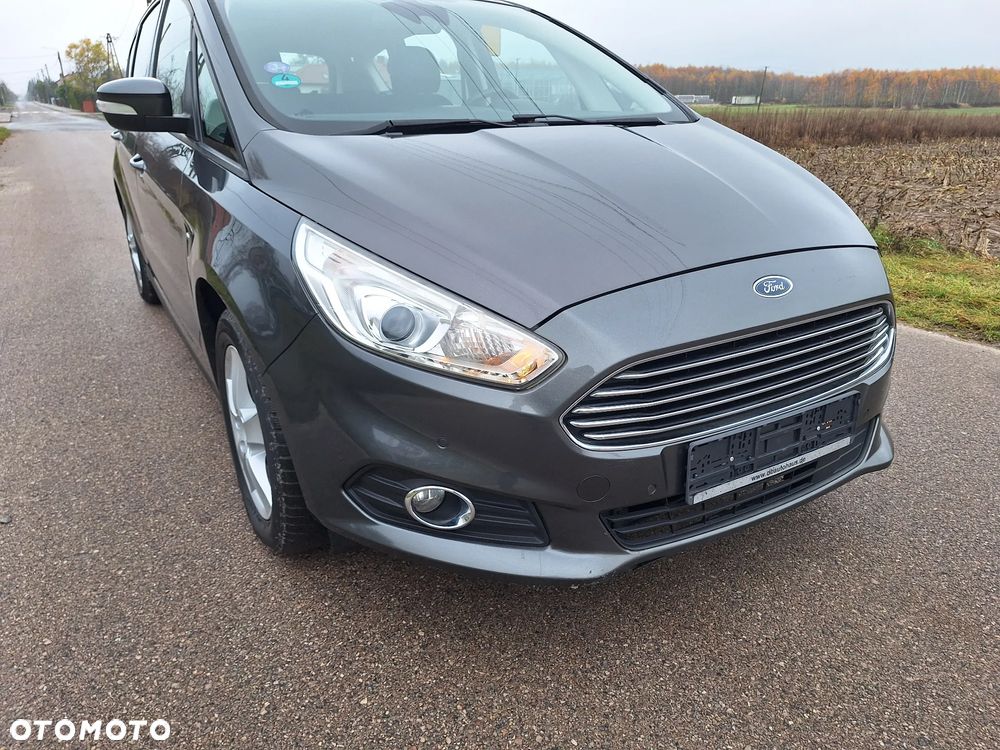 Ford S-Max - 1
