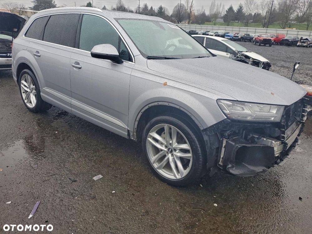 Audi Q7 3.0 TFSI Quattro Tiptr - 40