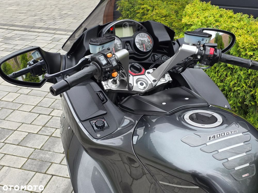 Kawasaki GTR - 35