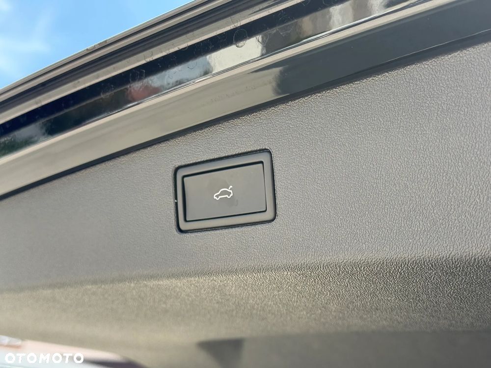 Volkswagen Tiguan 1.5 eHybrid PHEV 150kW Elegance DSG - 8