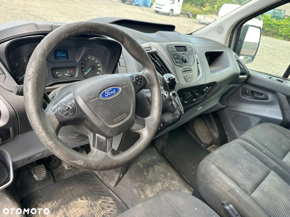 Ford Transit Custom - 10