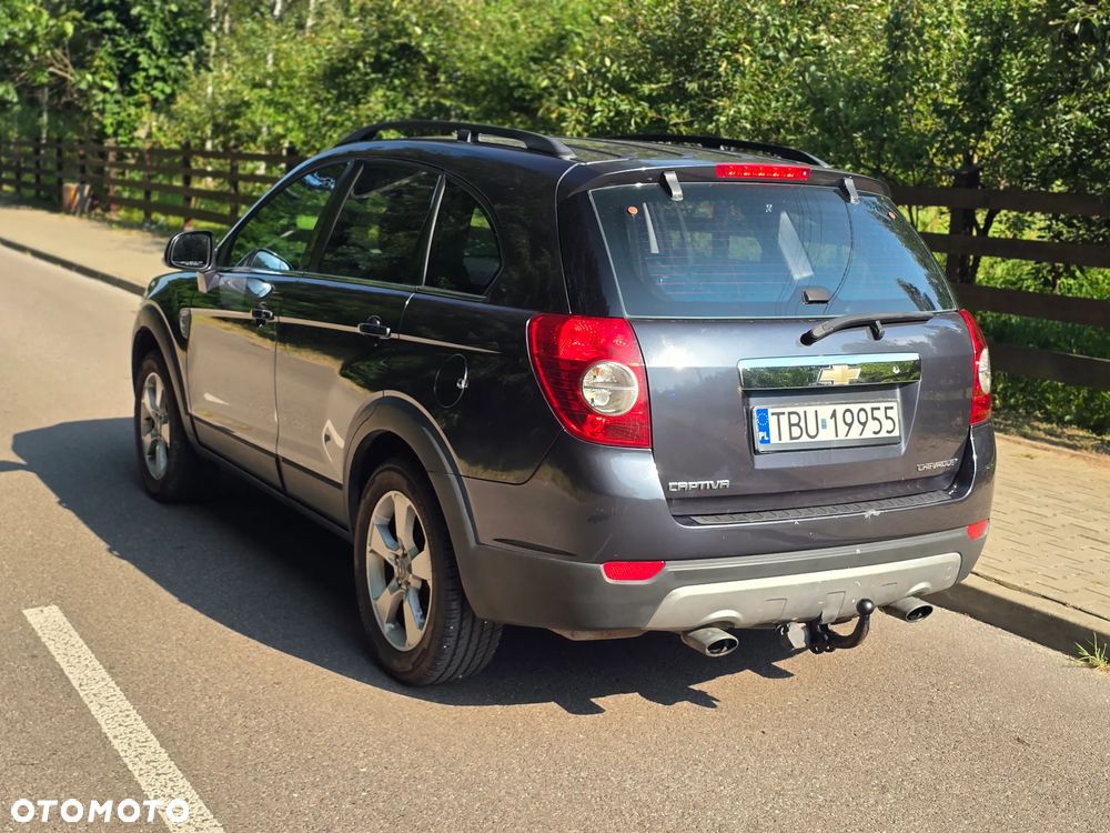 Chevrolet Captiva 2.4 4WD 7 Sitzer LT - 17
