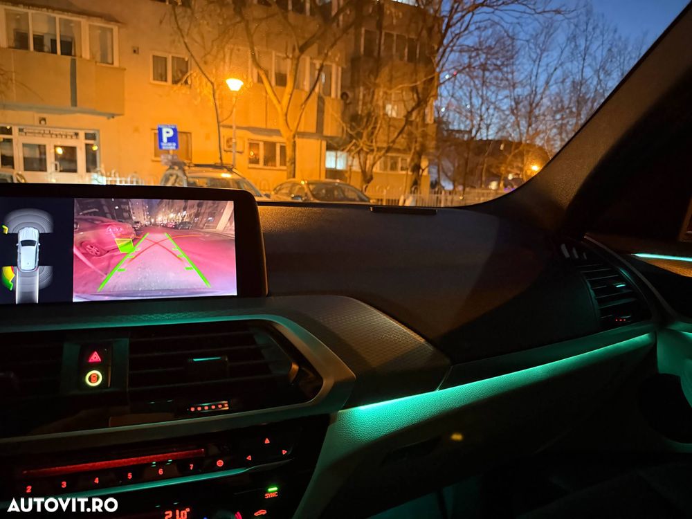 BMW X3 xDrive20d AT xLine - 16