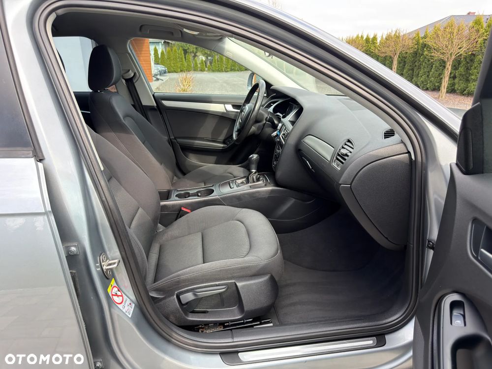 Audi A4 Limousine 1.8 TFSI Attraction - 35