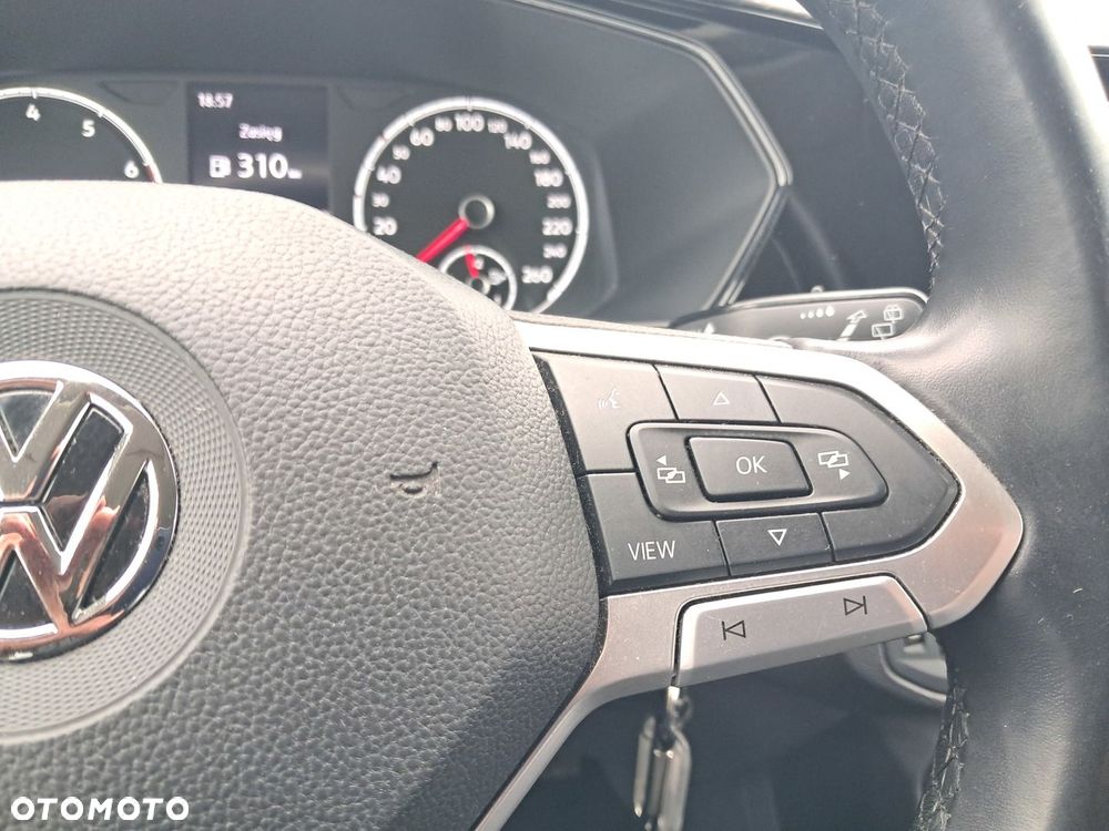 Volkswagen T-Cross - 14