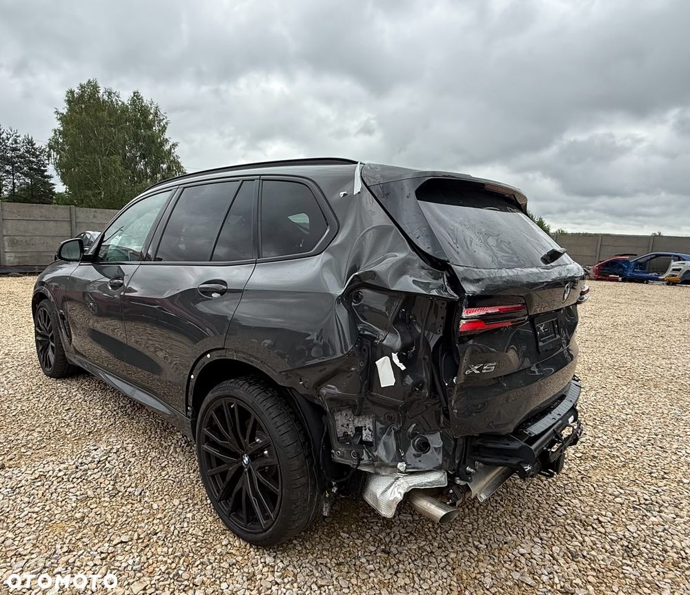 BMW X5 xDrive40i - 6