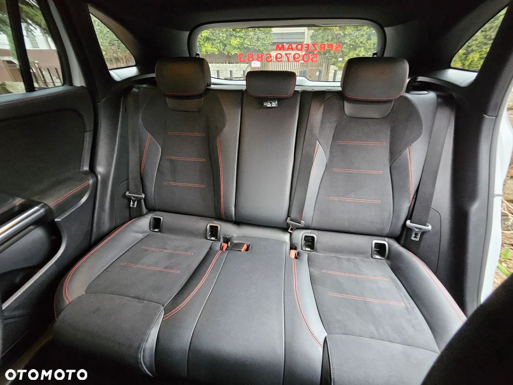 Mercedes-Benz GLA 200 AMG Line - 15