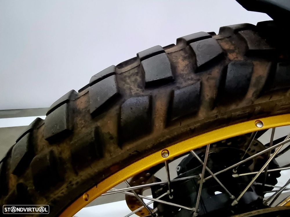 BMW F 900 GS 900GS - 12