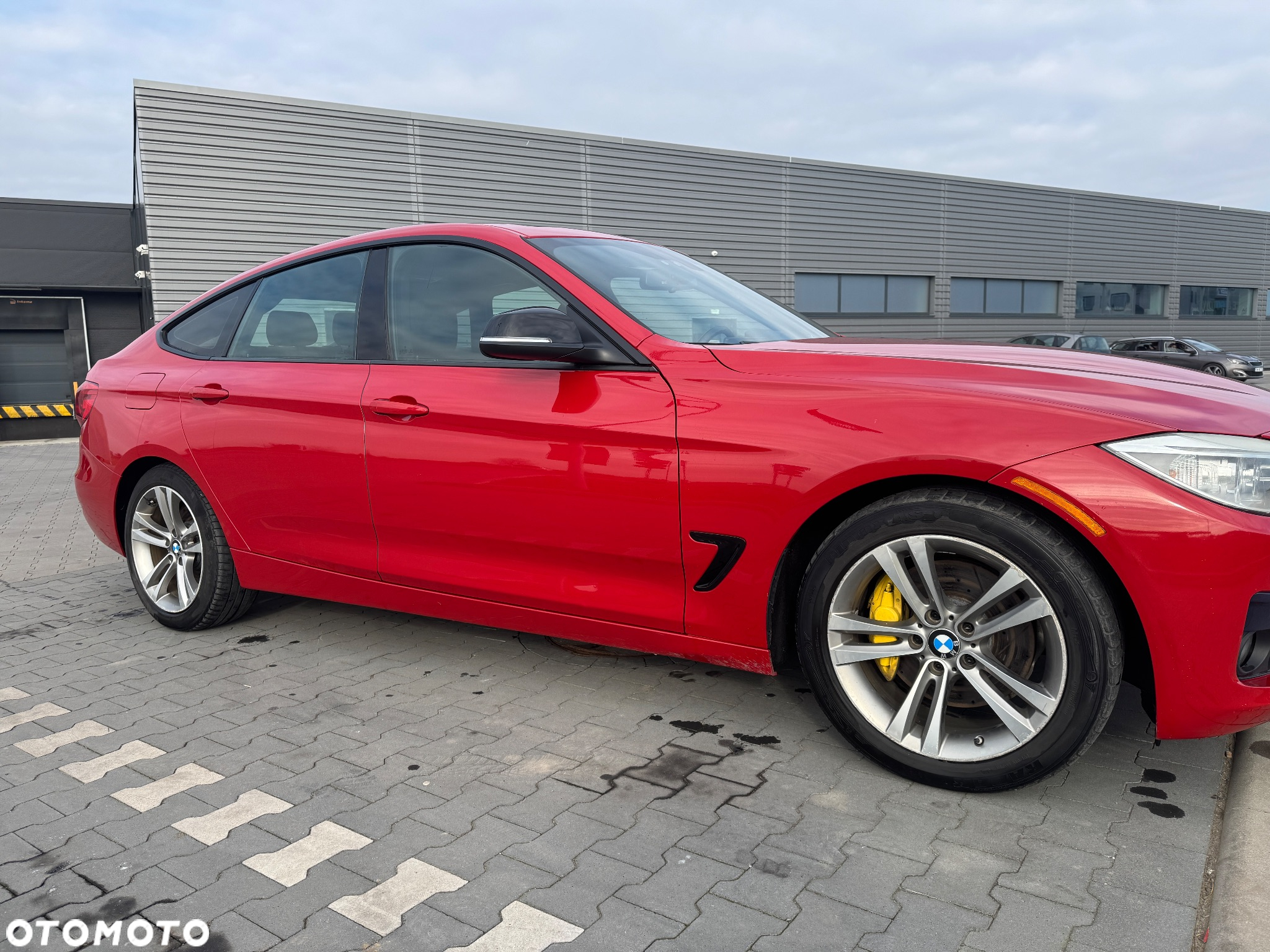 BMW 3GT 335i xDrive M Sport - 2