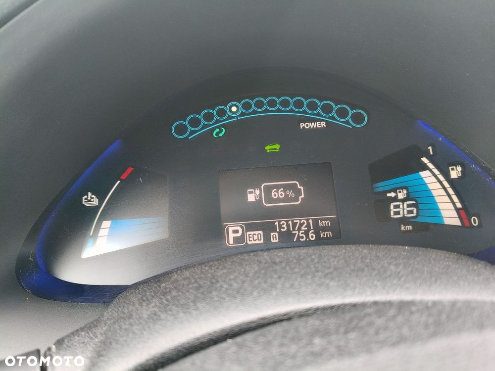 Nissan Leaf 24kWh Acenta - 16