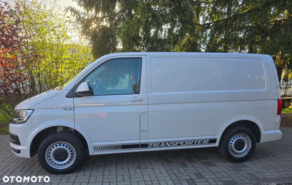 Volkswagen Transporter - 5