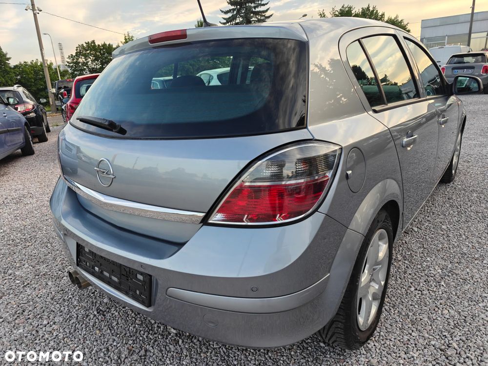 Opel Astra - 31