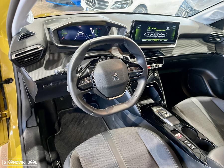 Peugeot 208 1.2 PureTech Allure Pack EAT8 - 9